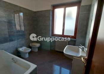 Foto 16 - Ufficio Via Fornaroli
 
56, Magenta - foto 16