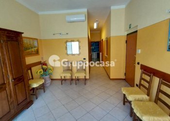 Foto 5 - Ufficio Via Pasteur
 
17, Marcallo con Casone - foto 5