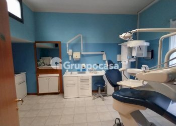 Foto 8 - Ufficio Via Pasteur
 
17, Marcallo con Casone - foto 8