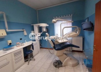 Foto 11 - Ufficio Via Pasteur
 
17, Marcallo con Casone - foto 11