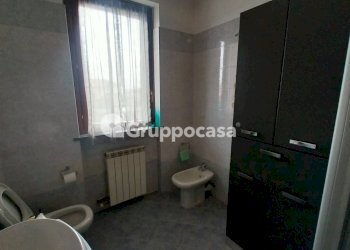 Foto 16 - Bilocale Via Ugo Foscolo
 
36, Bernate Ticino - foto 16