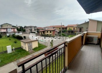 Foto 18 - Bilocale Via Ugo Foscolo
 
36, Bernate Ticino - foto 18