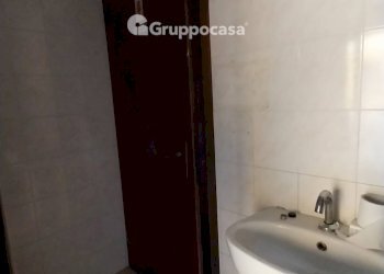 Foto 17 - Locale Commerciale Via Pusterla
 
35, Magenta - foto 17