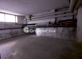 Foto 20 - Locale Commerciale Via Pusterla
 
35, Magenta - foto 20