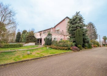 Foto 48 - Stabile - Palazzo Via A. Volta
 
3, Boffalora Sopra Ticino - foto 48