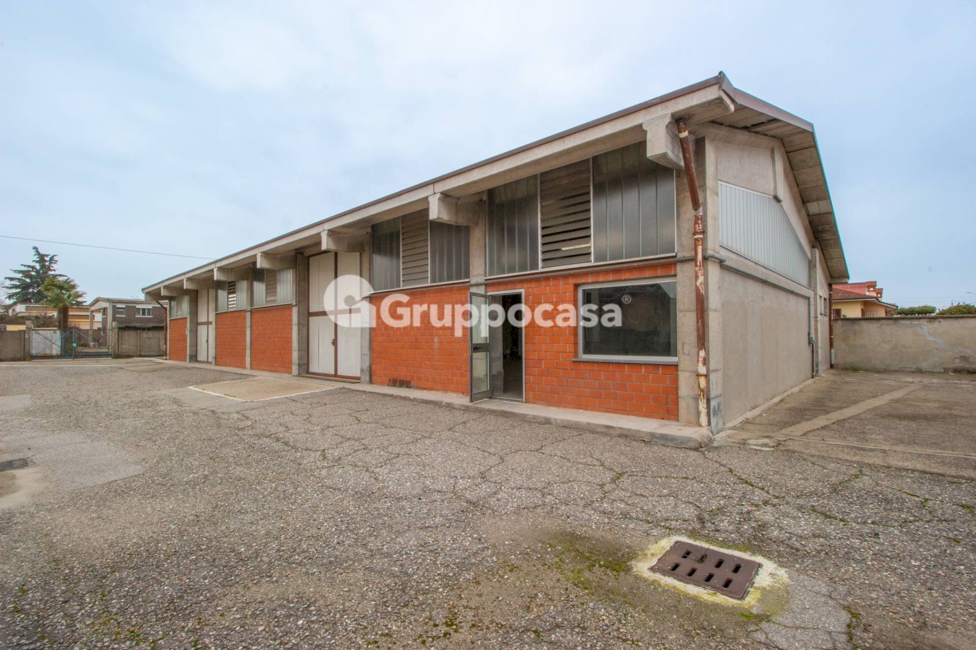 Foto 1 - Shed Via Papa Giovanni XXIII
 
3, Boffalora Sopra Ticino - photo 1