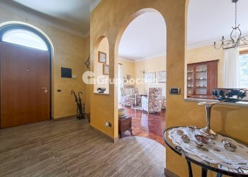 Foto 3 - Villa Strada Robecco
 
10, Magenta - foto 3