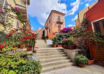 Foto 2 - Trilocale Via Fanti
 
snc, La Maddalena - foto 2