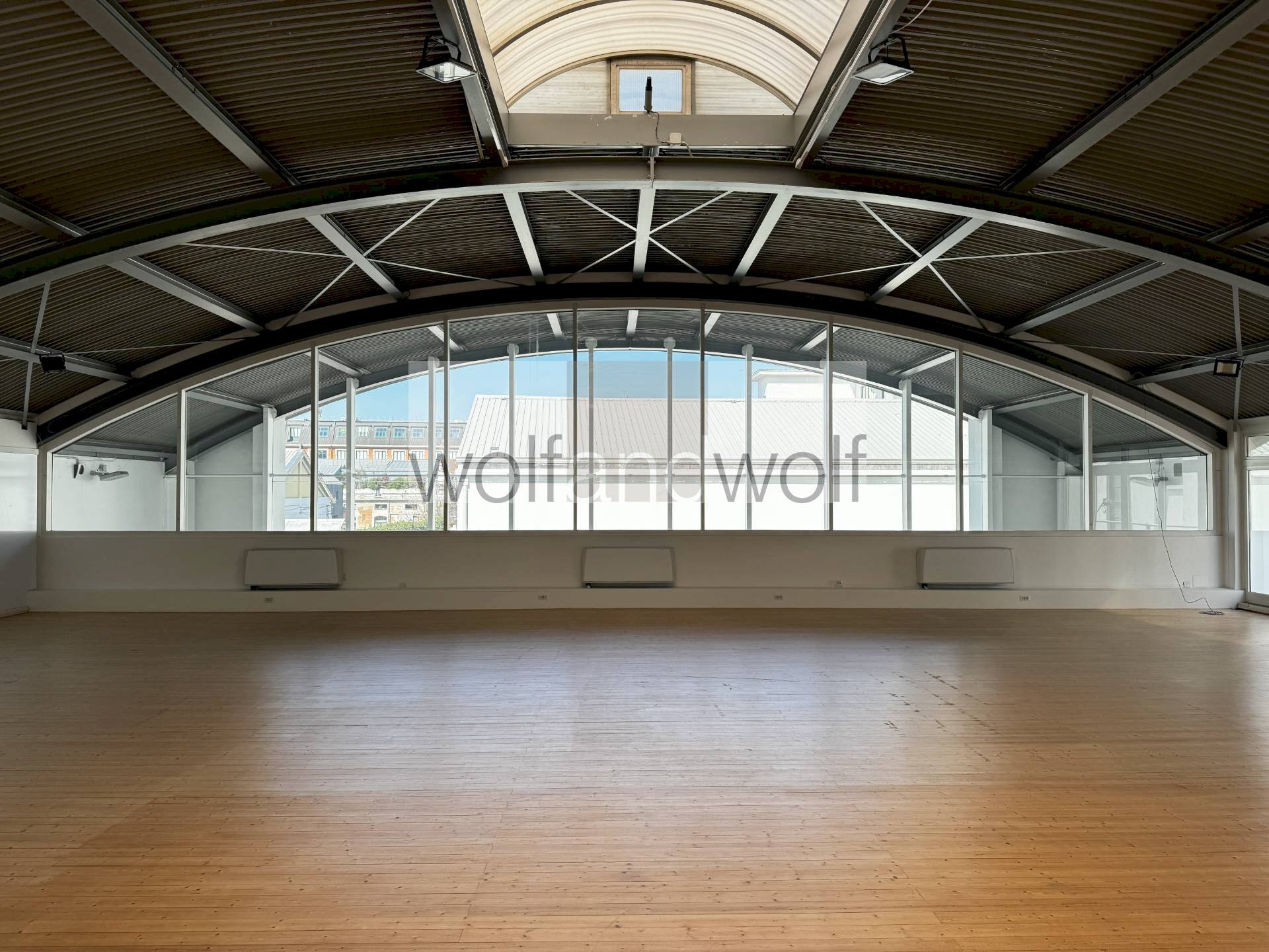 Foto 1 - Locale Commerciale Via Tortona
 
27, Milano - foto 1