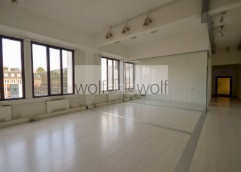 Foto 2 - Commercial Premises Via Tortona
 
27, Milano - photo 2