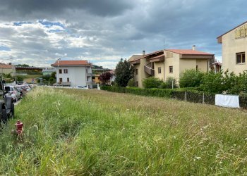 Foto 5 - Terreno edificabile via gradara
 
3, Montemarciano - foto 5