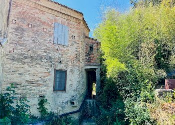 Foto 33 - Attic via madonna del piano
 
112, Corinaldo - photo 33