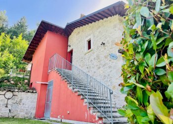 Foto 2 - Independent house Frazione Castel Trosino
 
9, Ascoli Piceno - photo 2