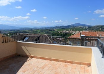 Foto 3 - Independent house Via Borgo Cappuccini
 
28, Offida - photo 3