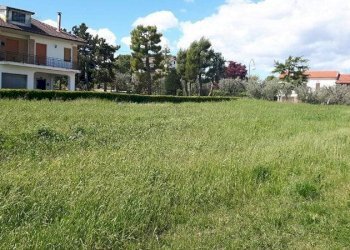 Foto 1 - Terreno edificabile Strada Provinciale Castoranese, Castorano - foto 1