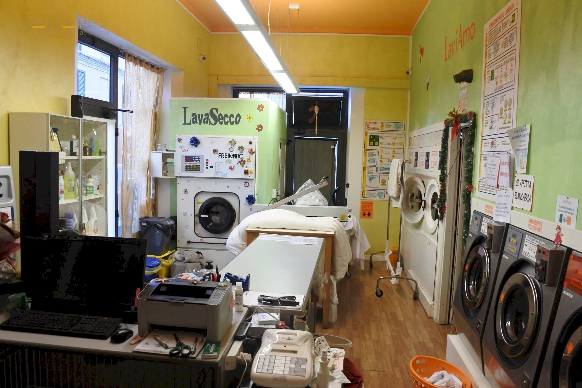 Foto 2 - Commercial Activity via Leopardi
 
27, Grottammare - photo 2