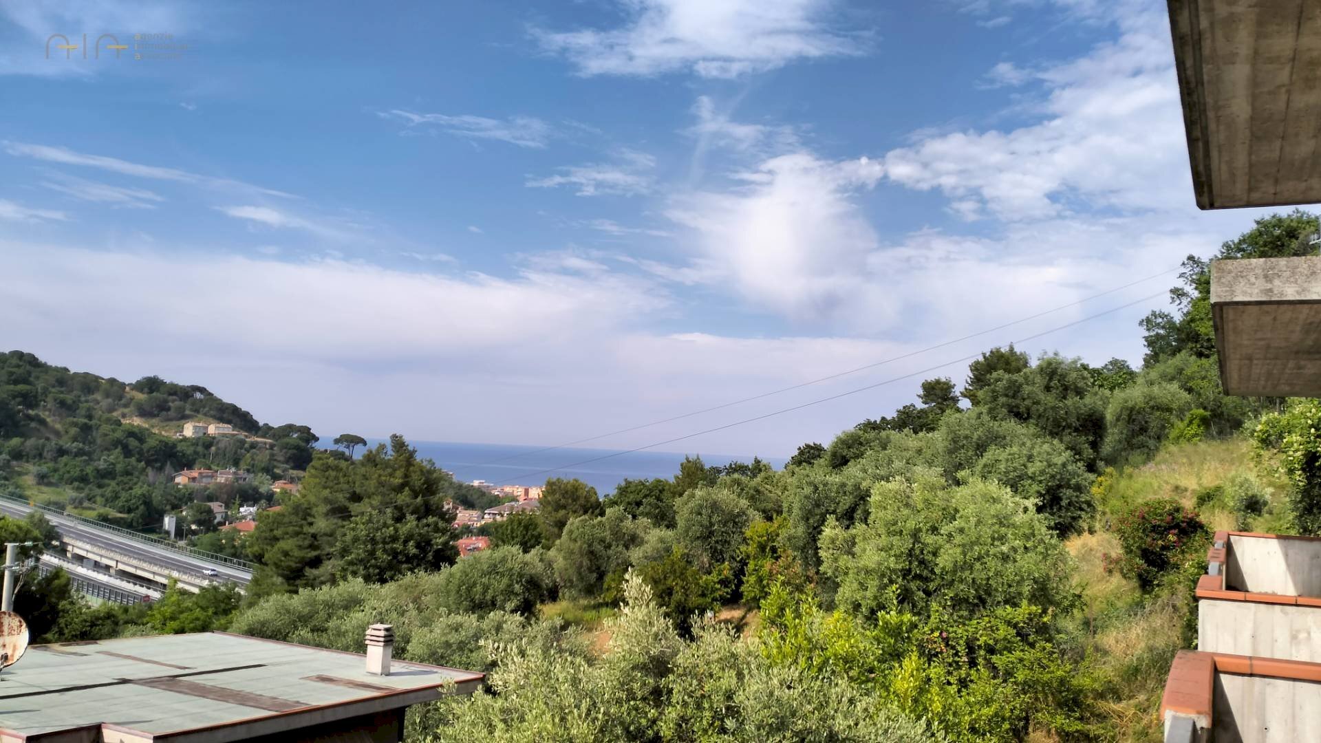 Foto 2 - Villa a Schiera via Bocconi
 
7, Cupra Marittima - foto 2