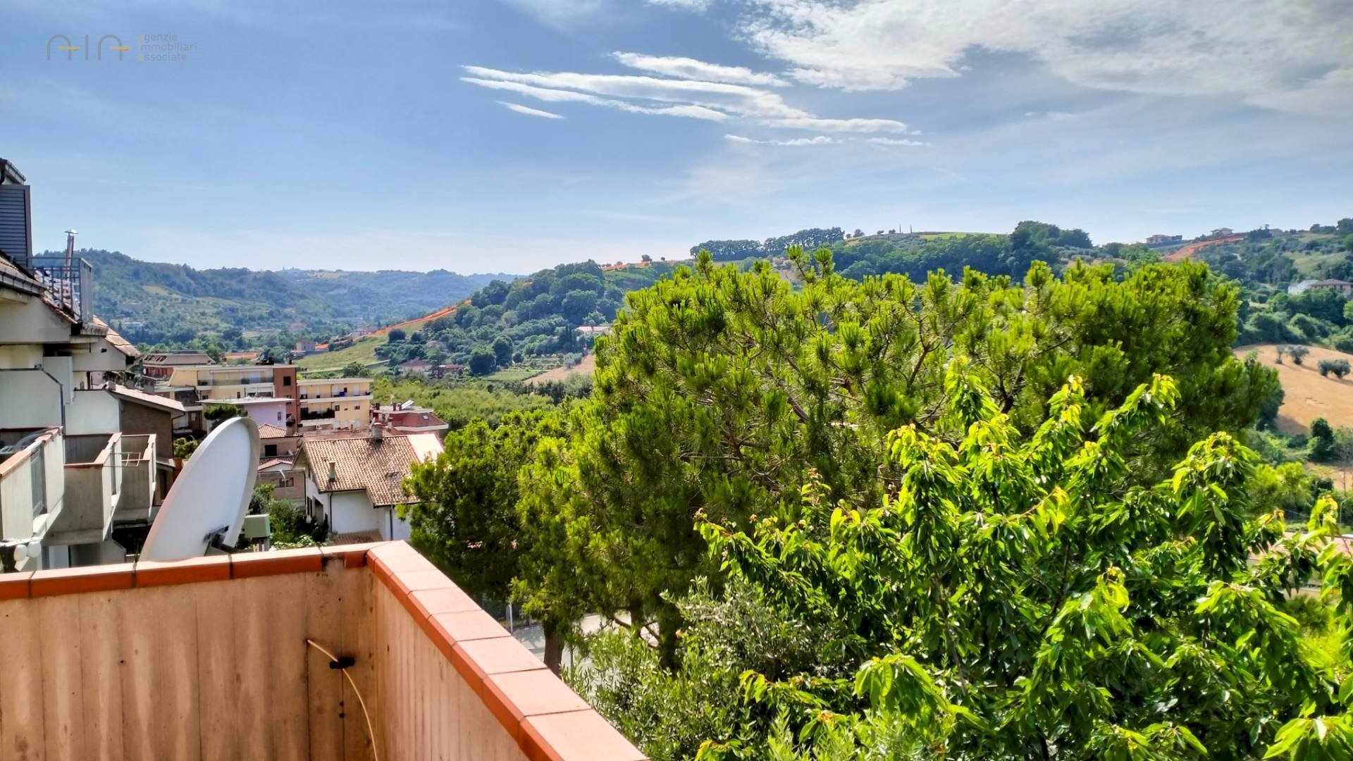 Foto 3 - Villa a Schiera via Bocconi
 
7, Cupra Marittima - foto 3