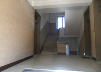 androne d\'ingresso condominiale - Trilocale via treviri, Ascoli Piceno - foto 15