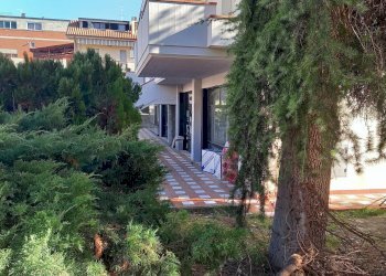 Foto 4 - Locale Commerciale Via C. Battisti, Castel di Lama - foto 4