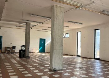 Foto 9 - Locale Commerciale Via C. Battisti, Castel di Lama - foto 9