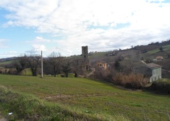 Foto 21 - Rustico C.da Colleluce
 
sn, San Severino Marche - foto 21
