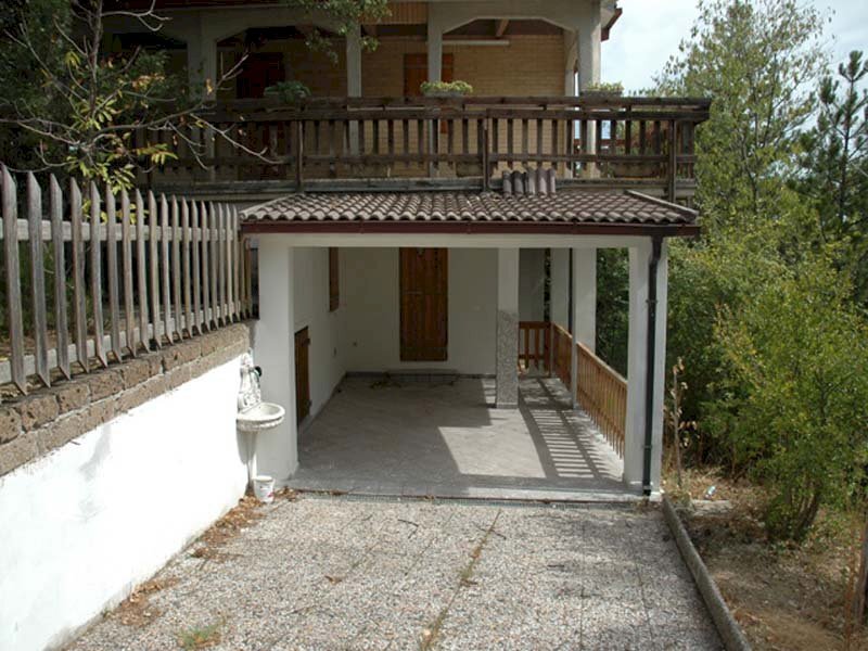 Foto 2 - Villa a Schiera Località Col Martese, Montefortino - foto 2