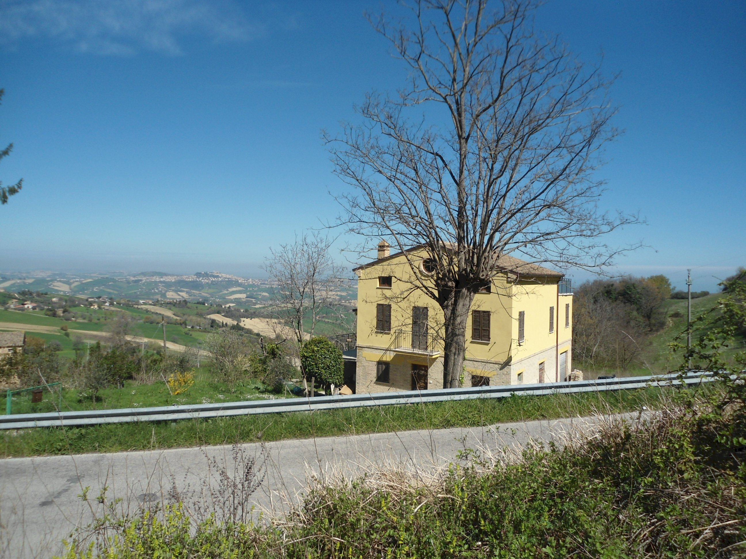 Foto 2 - Rustico C.da Santa Maria Del Soccorso, Monterubbiano - foto 2