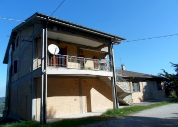 Foto 1 - Stable - Palace C.da Montecucco, Carassai - photo 1