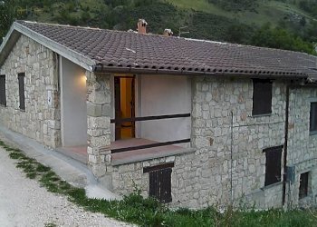 Foto 2 - Rustico Isola San Biagio
 
snc, Montemonaco - foto 2