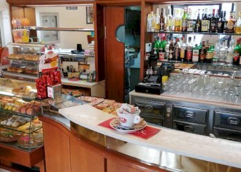 Foto 2 - Commercial Activity P.zza Risorgimento
 
19, Amandola - photo 2