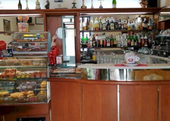 Foto 10 - Commercial Activity P.zza Risorgimento
 
19, Amandola - photo 10