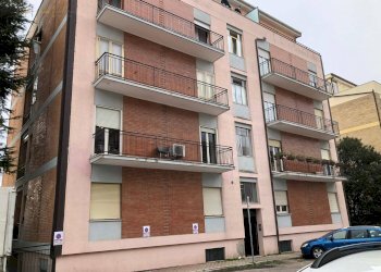 Foto 3 - Appartamento via delle Medaglie d'oro
 
25, Fermo - foto 3