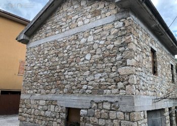 Foto 5 - Casa indipendente Fraz. Isola San Biagio, Montemonaco - foto 5