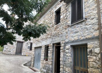 Foto 9 - Casa indipendente Fraz. Isola San Biagio, Montemonaco - foto 9