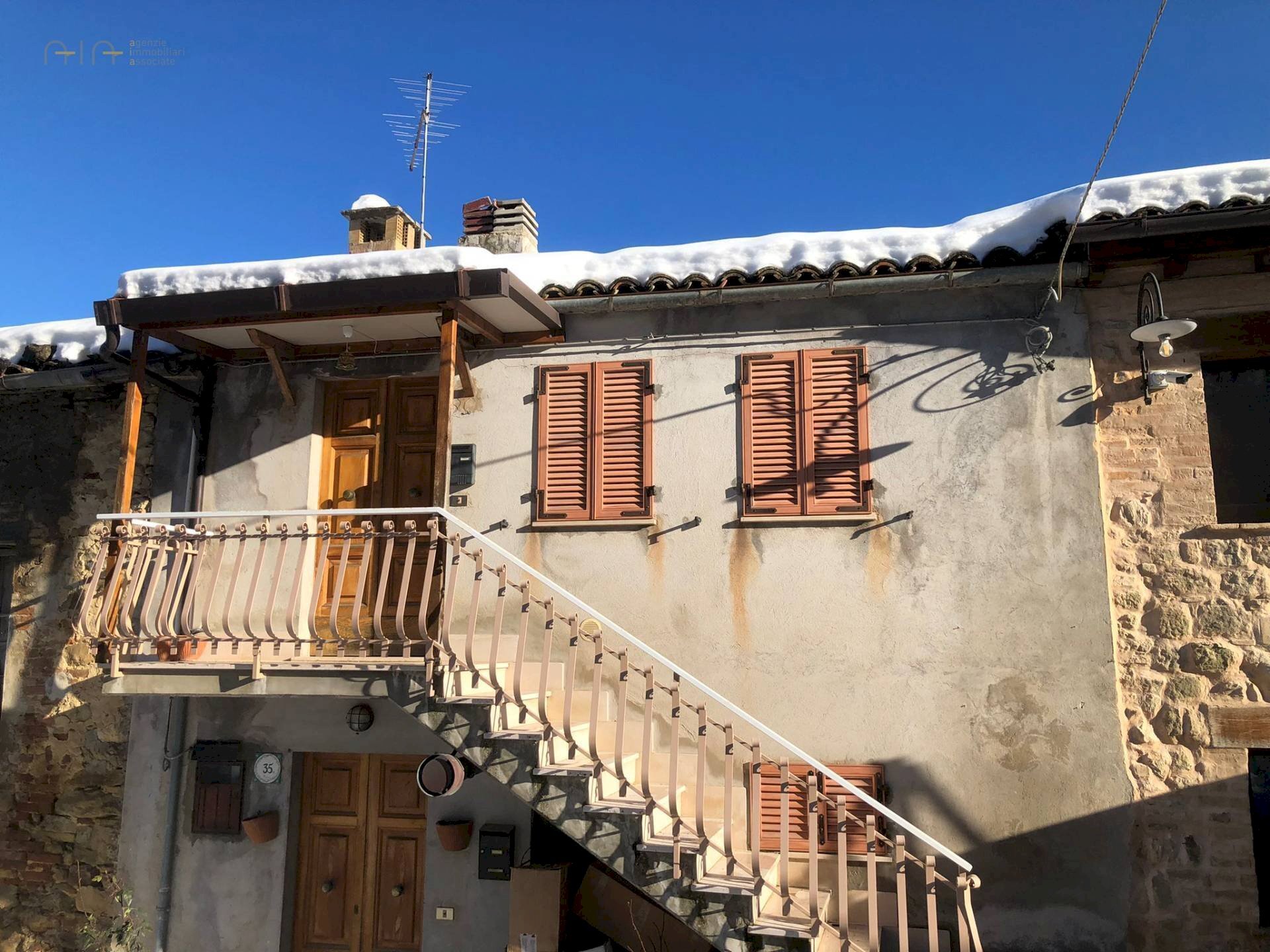 Foto 1 - Quadrilocale Loc. Ferrà, Montemonaco - foto 1