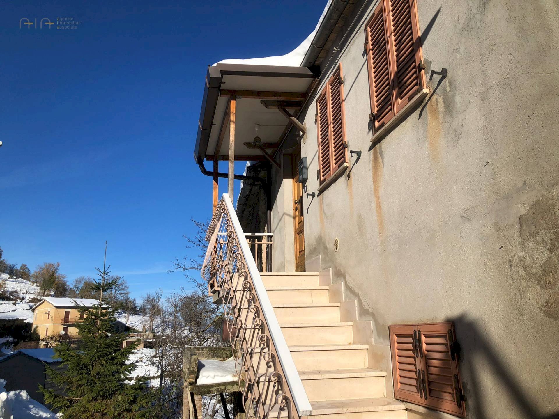 Foto 2 - Quadrilocale Loc. Ferrà, Montemonaco - foto 2