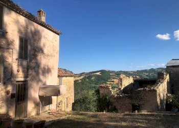 Foto 1 - Rustico C.da San Biagio
 
78, Montefalcone Appennino - foto 1
