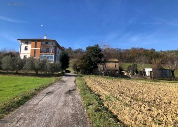 Foto 3 - Villa c.da Case Rosse
 
27/29, Ripatransone - foto 3