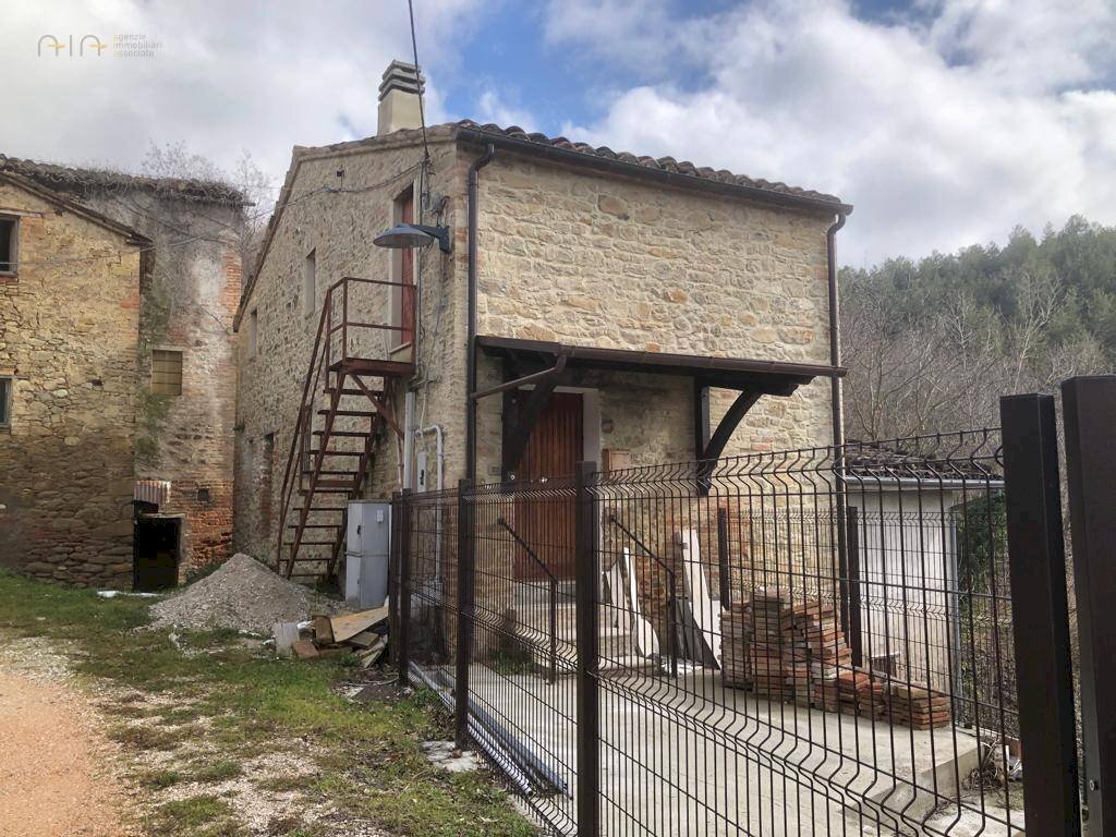 Foto 2 - Casa indipendente Frz. Collechiaro
 
231, Comunanza - foto 2