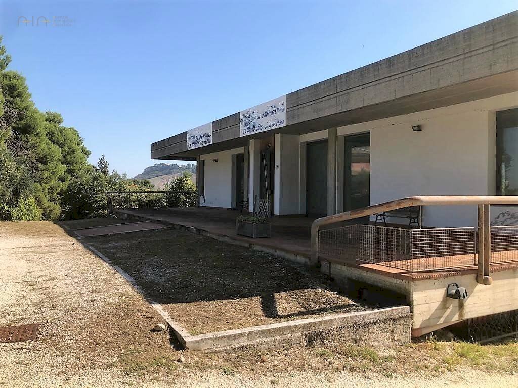 Foto 2 - Commercial Premises Via del progresso
12, Canzano - photo 2