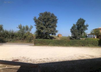 Foto 10 - Locale Commerciale Via del progresso
 
12, Canzano - foto 10