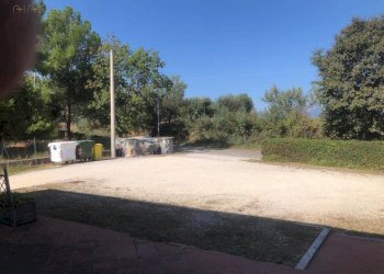 Foto 12 - Locale Commerciale Via del progresso
 
12, Canzano - foto 12