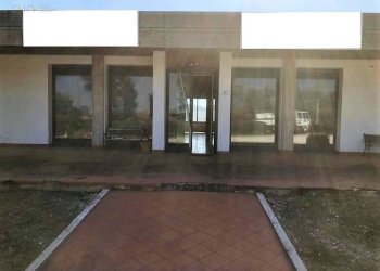 Foto 16 - Locale Commerciale Via del progresso
 
12, Canzano - foto 16