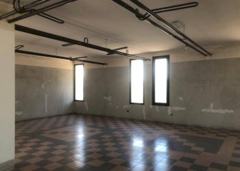 Foto 35 - Locale Commerciale Via del progresso
 
12, Canzano - foto 34