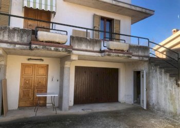 Foto 14 - Villa Loc. Villa Rustici
 
66, Amandola - foto 14