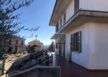 Foto 5 - Villa Loc. Villa Rustici
 
66, Amandola - foto 5