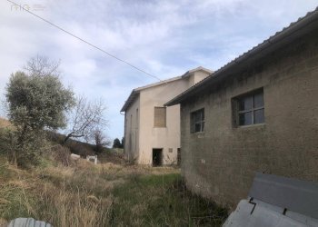 Foto 29 - Rustico Contrada San Giovanni
 
3, Santa Vittoria in Matenano - foto 29