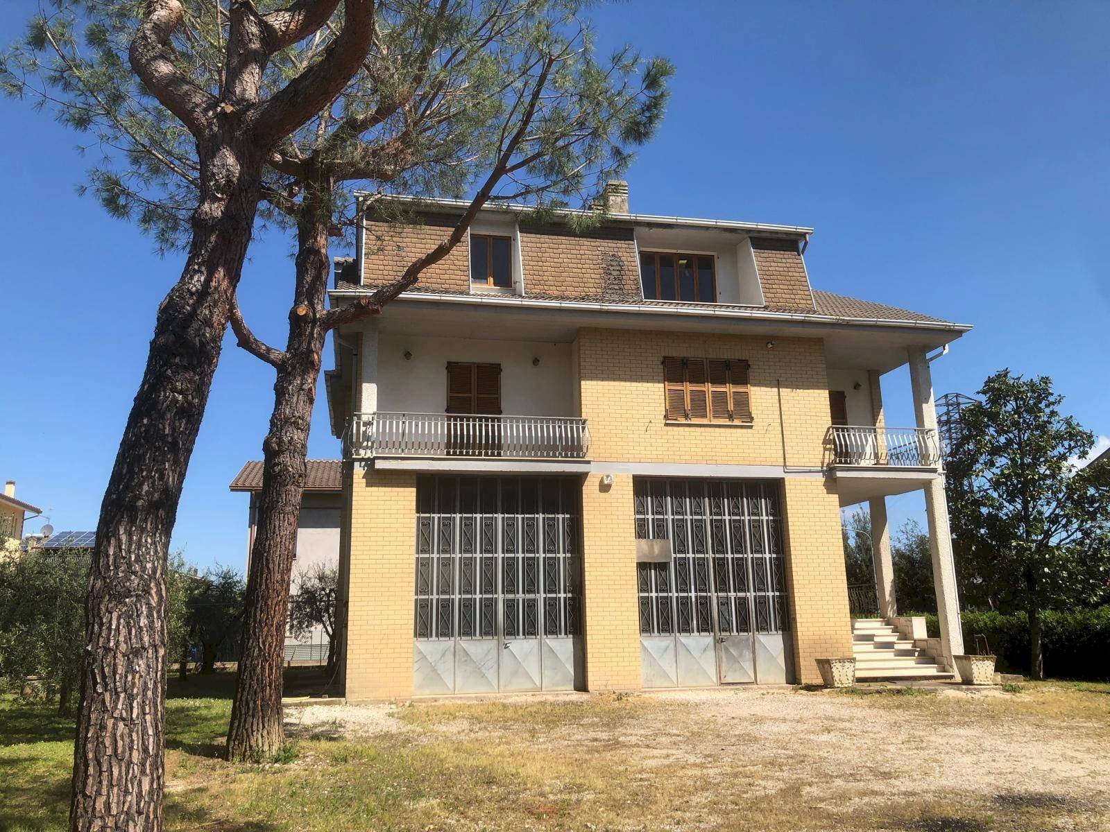 Foto 3 - Independent house Via C. Crivelli
17, Ortezzano - photo 3