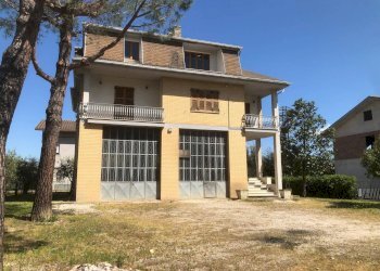 Foto 2 - Independent house Via C. Crivelli
 
17, Ortezzano - photo 2